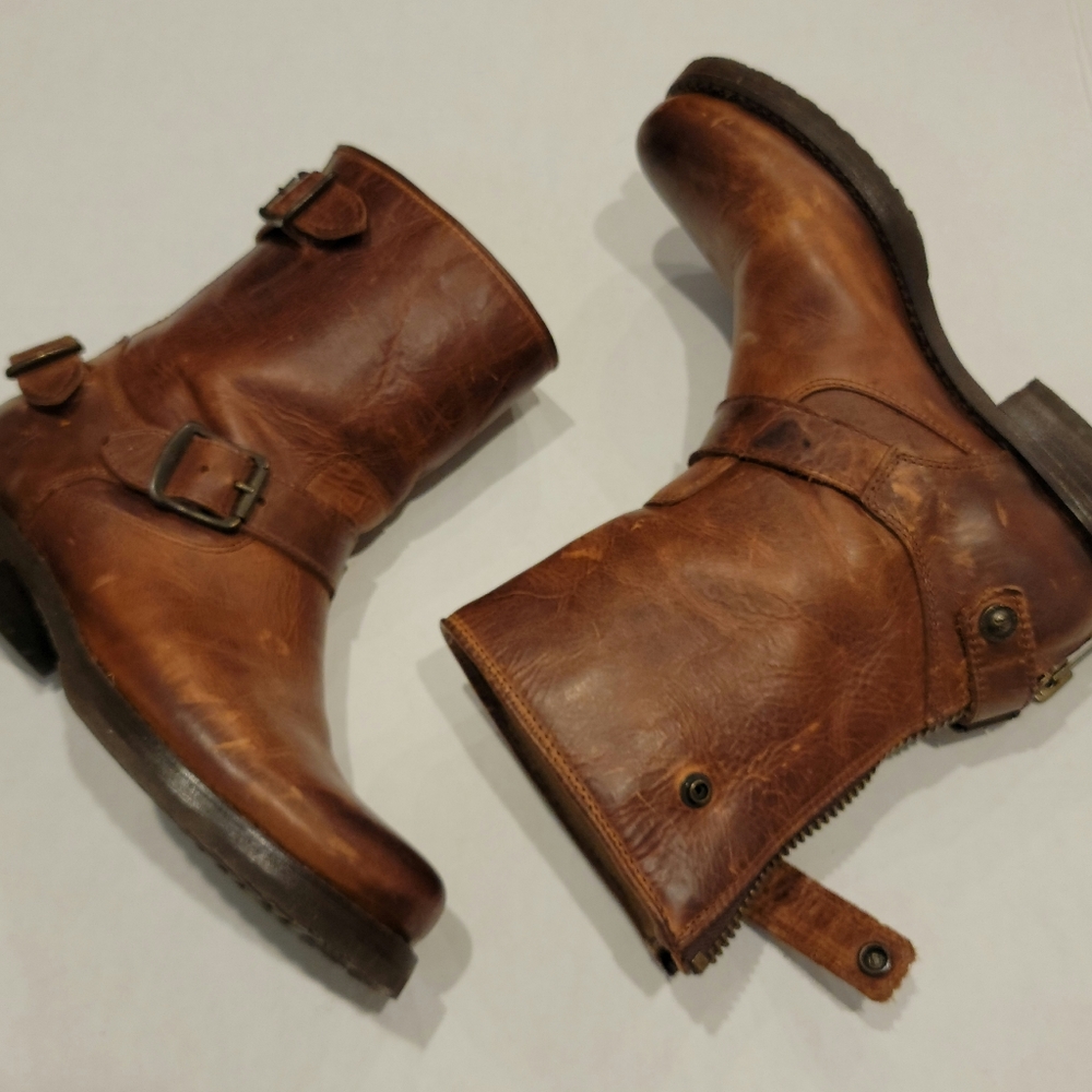 Frye Veronica Short boot